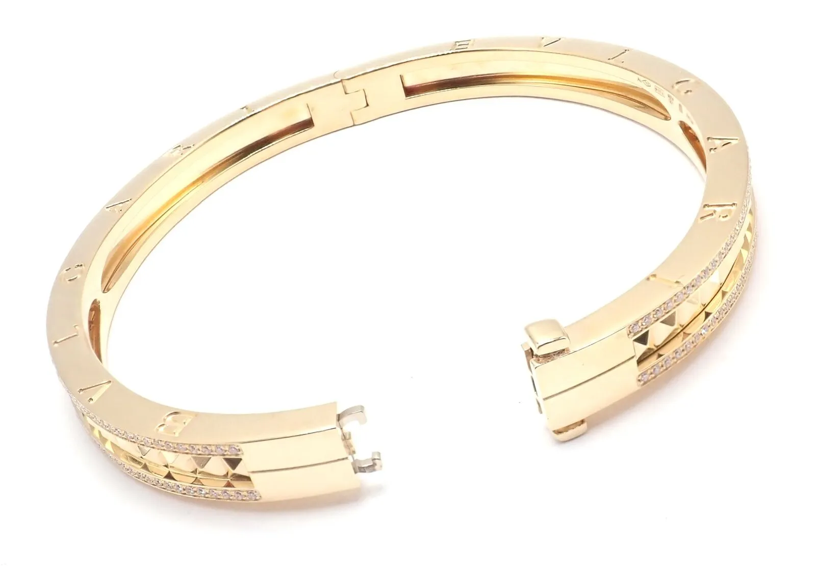 Authentic! Bulgari Bvlgari B.Zero1 Rock 18k Yellow Gold Diamond Bangle Bracelet