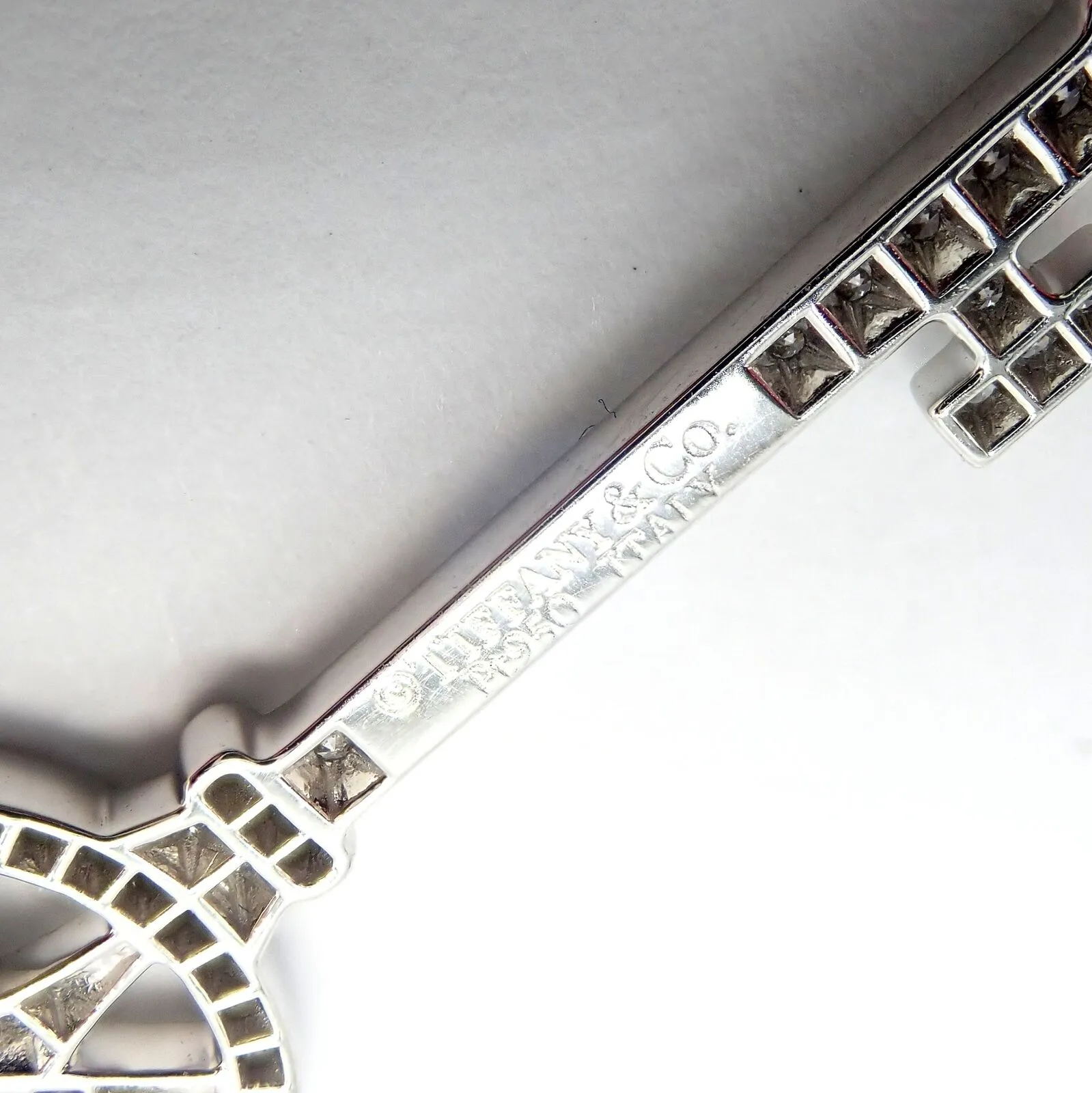 Authentic! Tiffany & Co Platinum Diamond Key Star Pendant Necklace