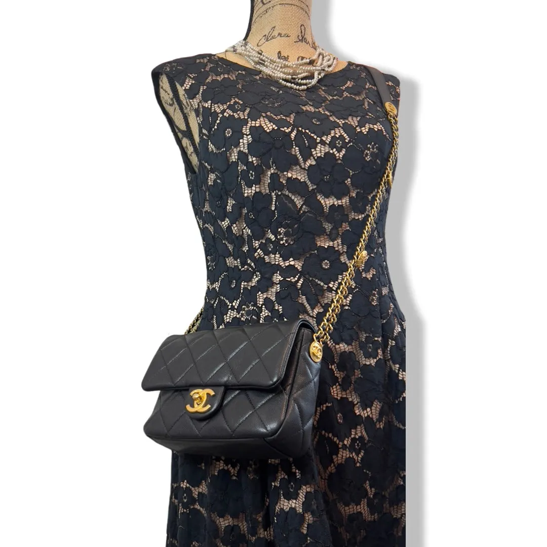 Chanel Medallion Mini, Twist Your Buttons