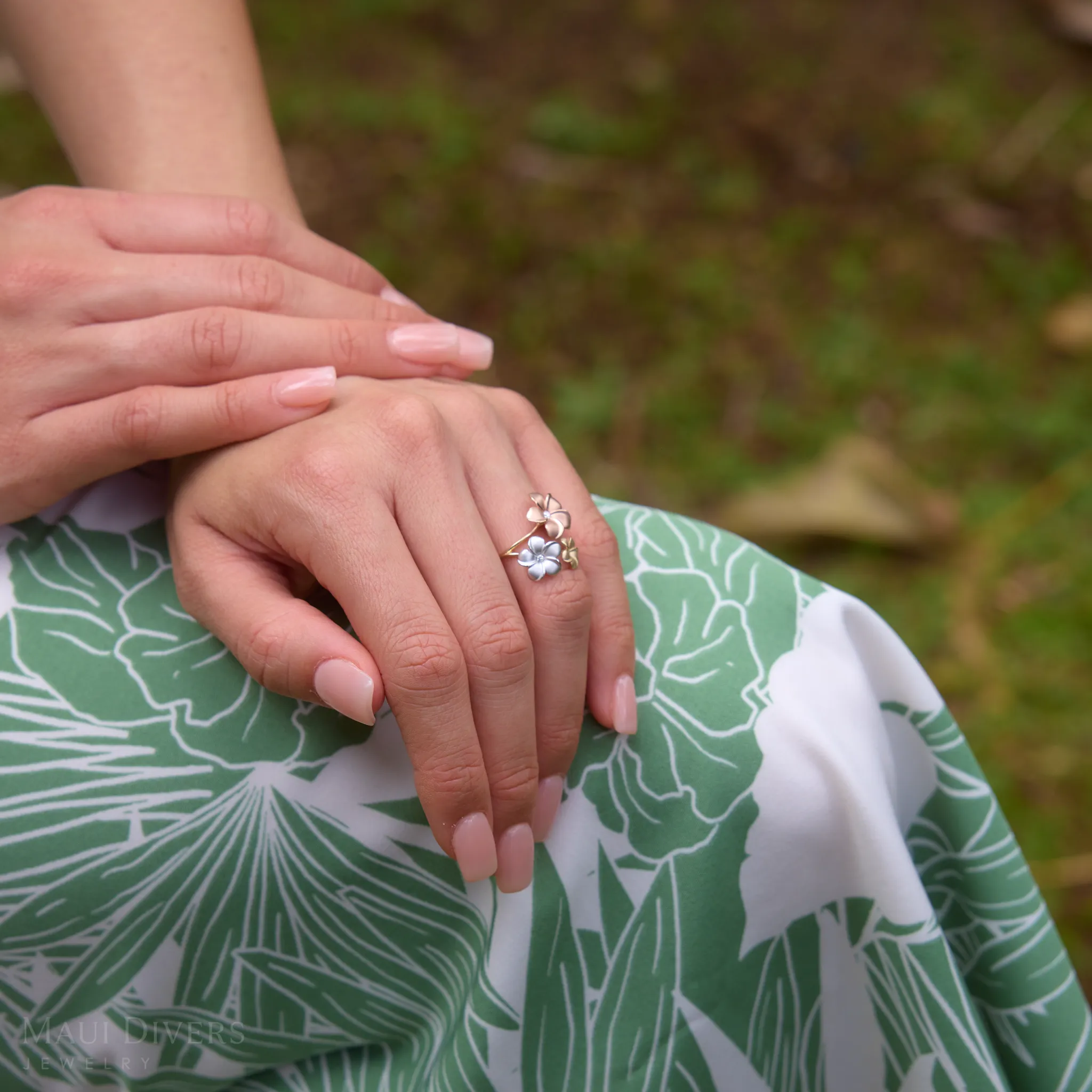 Plumeria Ring in Tri Color Gold with Diamonds - 12mm